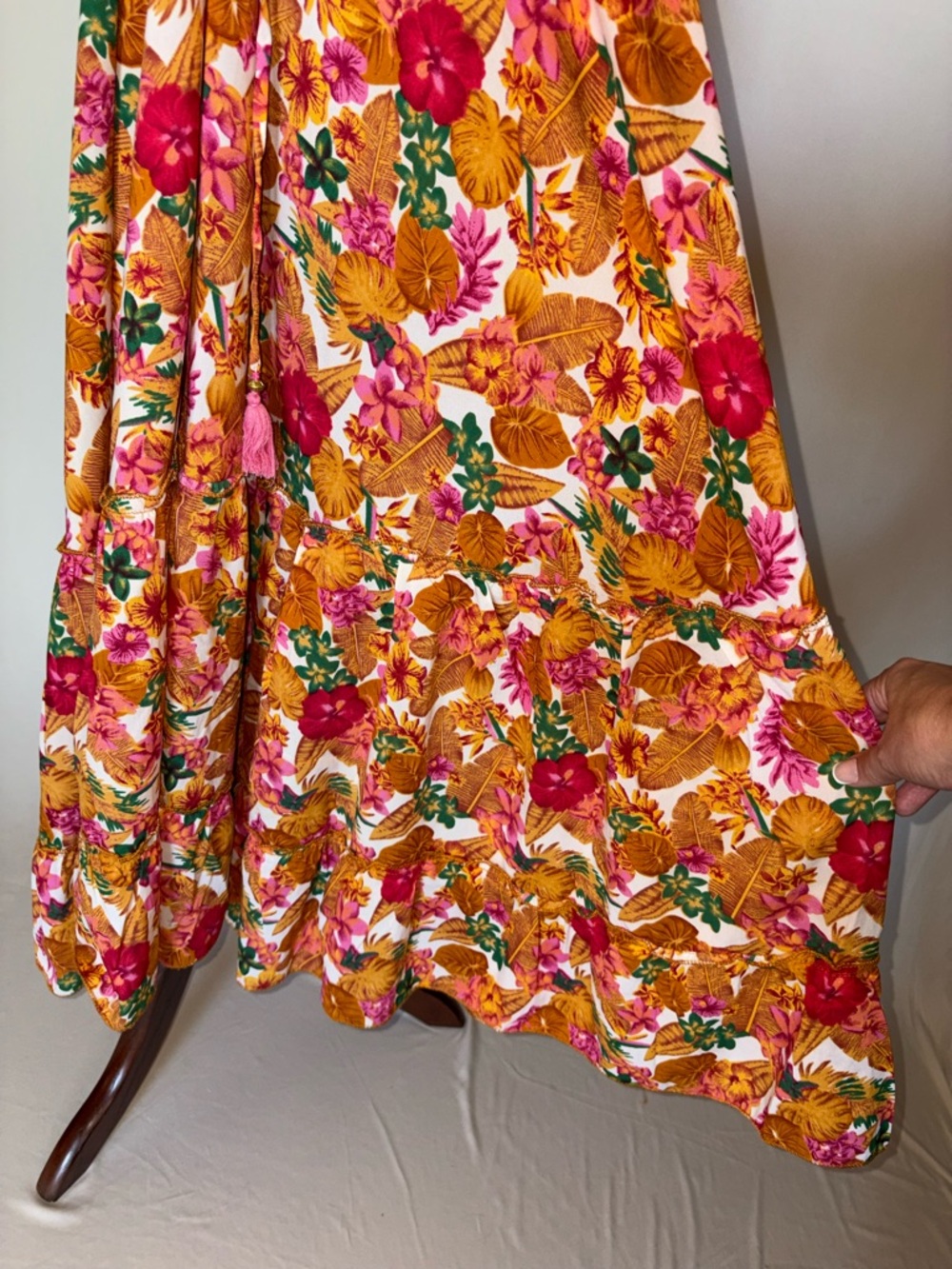 Halter Floral Maxi Dress with Tropical Floral Print Size M (European Brand) - Picture 5 of 5